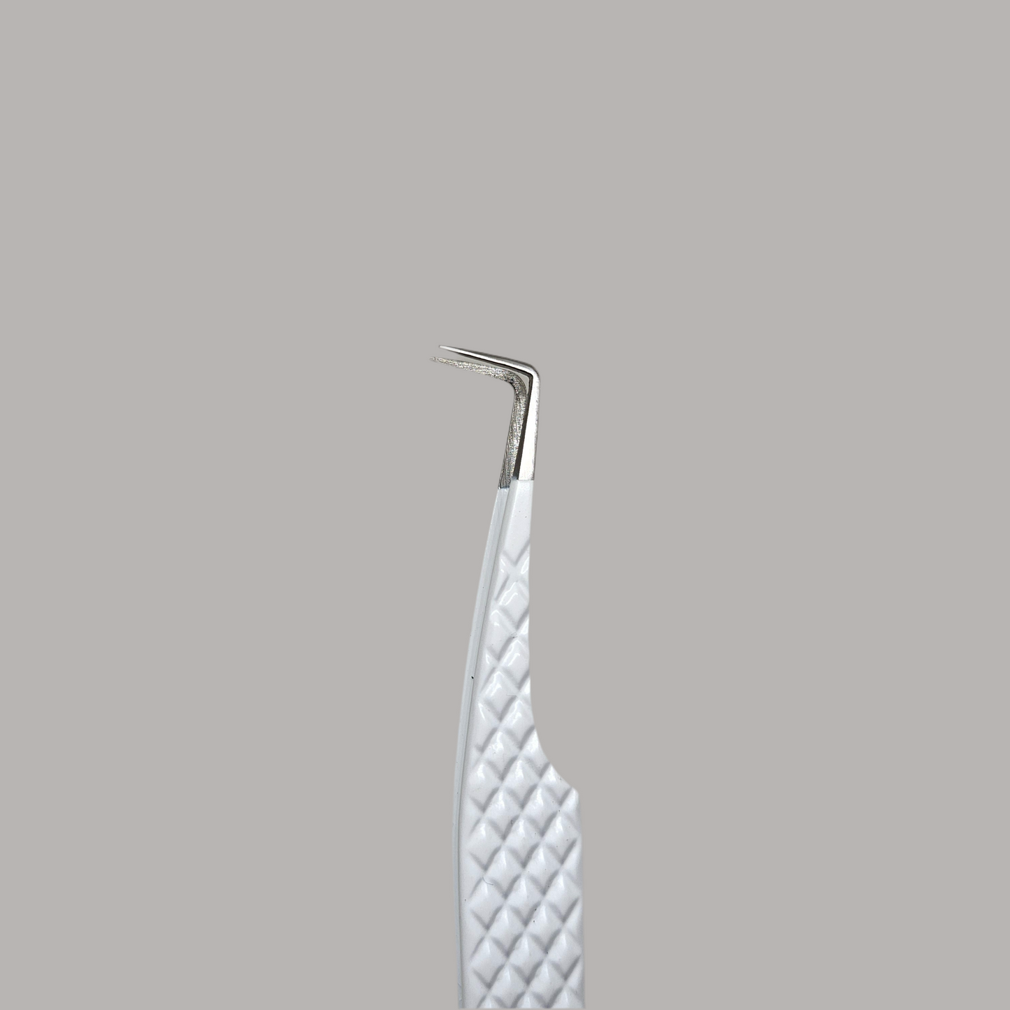 L-Shaped Tweezer